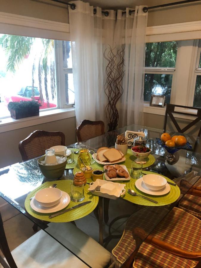 Villa Olivia Guest Rooms Hollywood Exterior foto